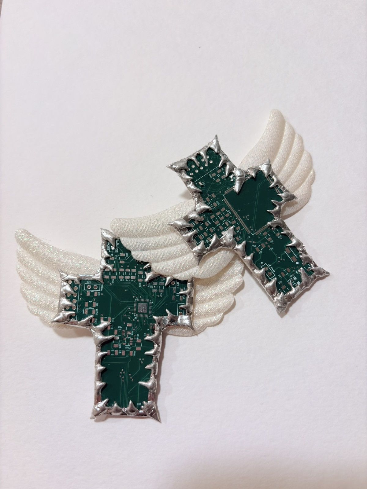 Other cyber cross hair clip Size ONE SIZE - 4 Thumbnail