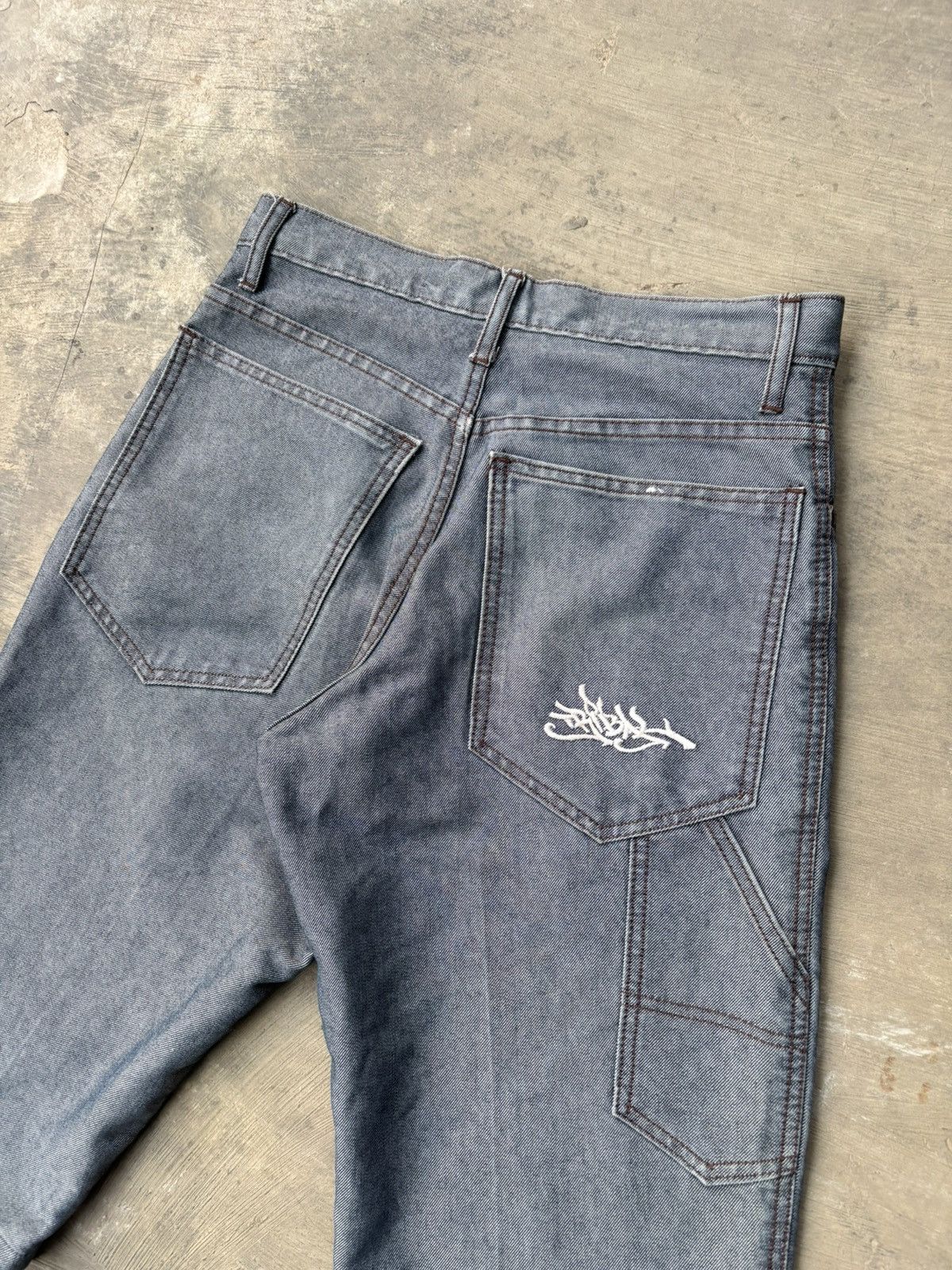Tribal Streetwear Vintage Y2K Tribal Gear Jorts Size US 28 / EU 44 - 2 Thumbnail