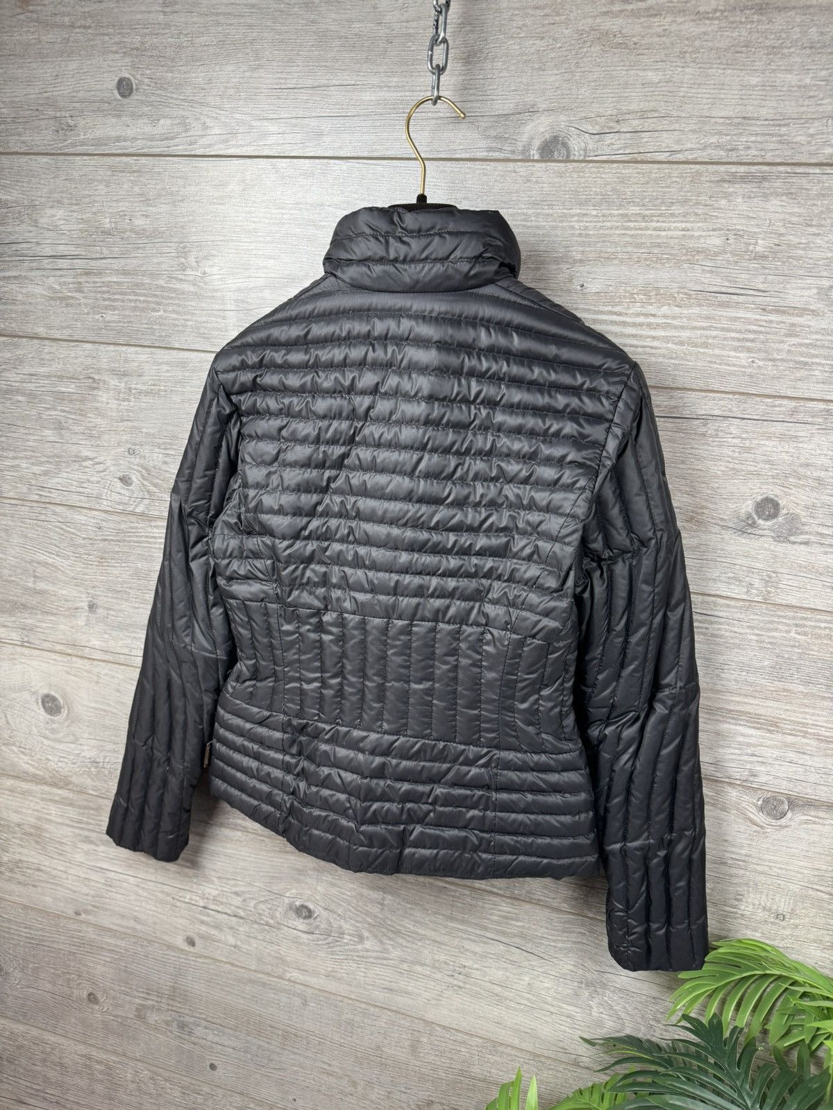Moncler MONCLER VINTAGE WOMAN PUFFER DOWN JACKET LUXURY Size XS / US 0-2 / IT 36-38 - 13 Thumbnail