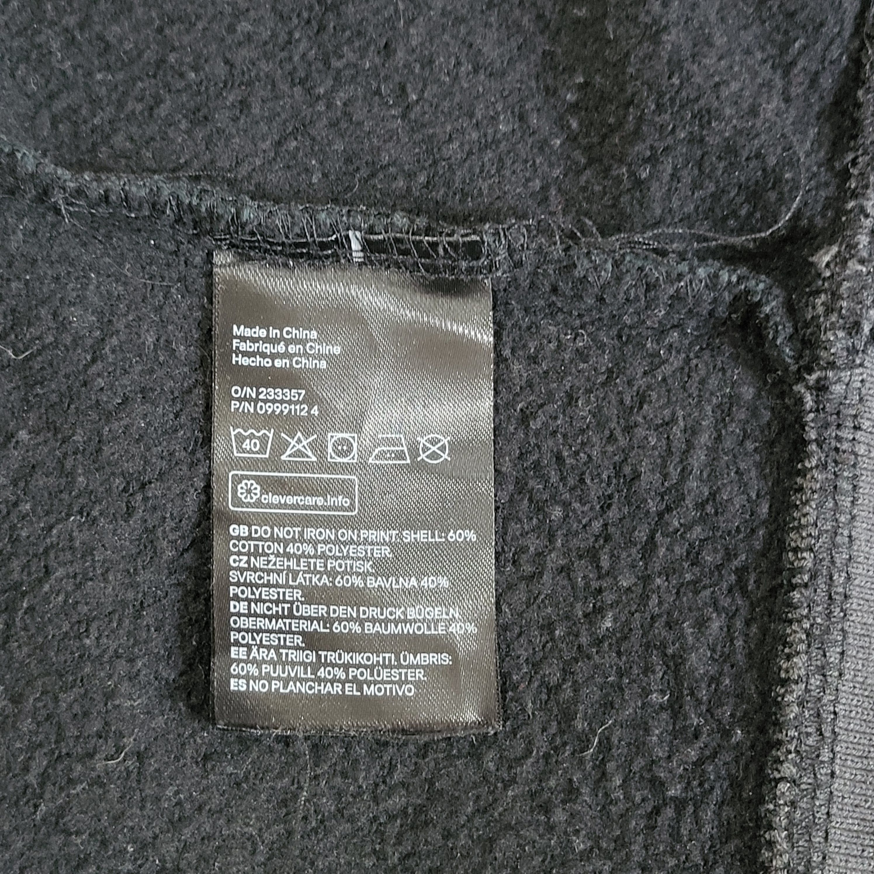 Divided Oakland Raiders Sweatshirt size S but fit L Size US S / EU 44-46 / 1 - 5 Thumbnail