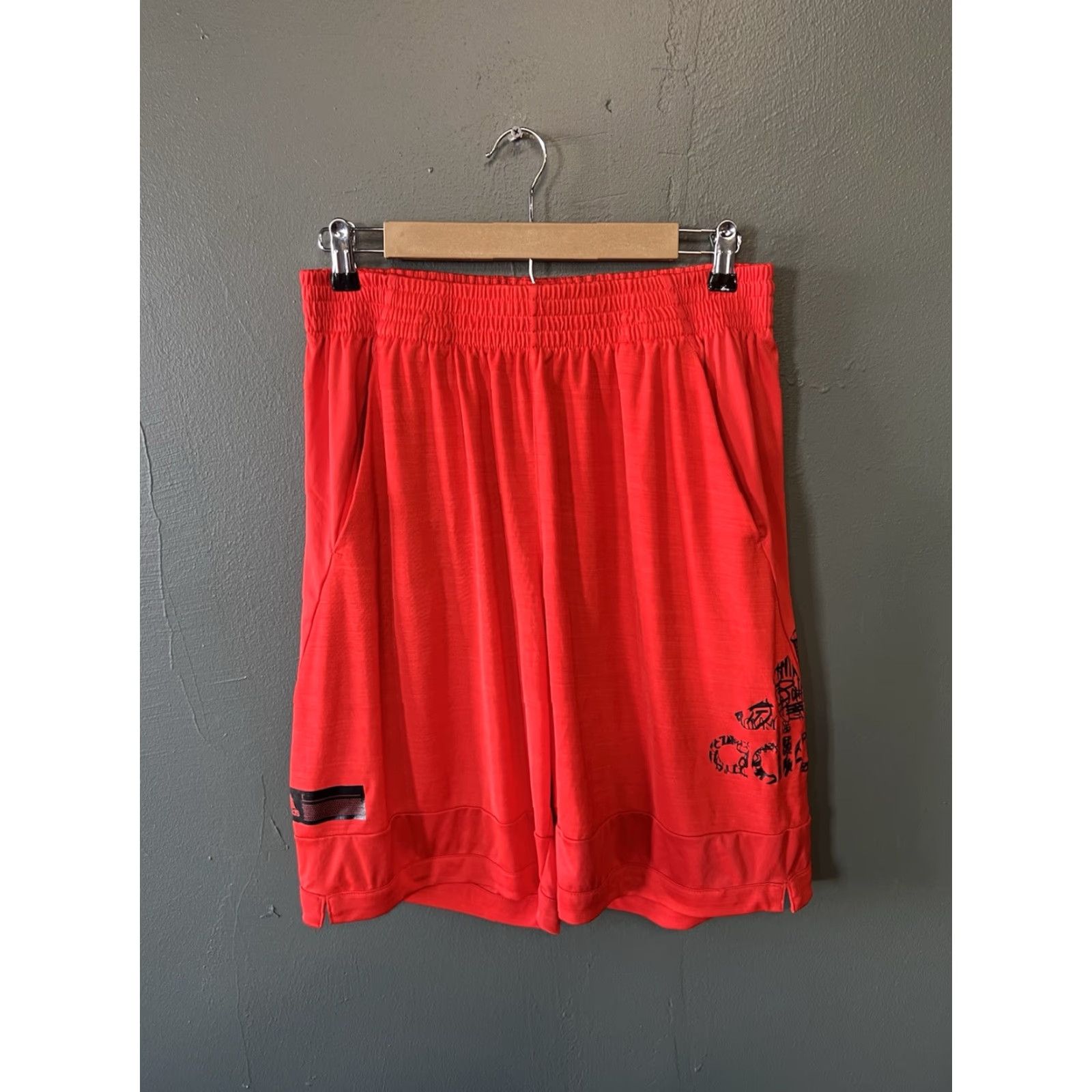 Adidas Adidas Men's Red Athletic Basketball Shorts XL Drawstring Sportswear Size US 36 / EU 52 - 2 Thumbnail