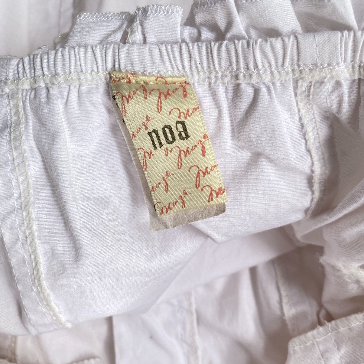 Japanese Brand NOA Y2K White Corset Top with Lace Trim and Ribbon Ties Size M / US 6-8 / IT 42-44 - 17 Thumbnail