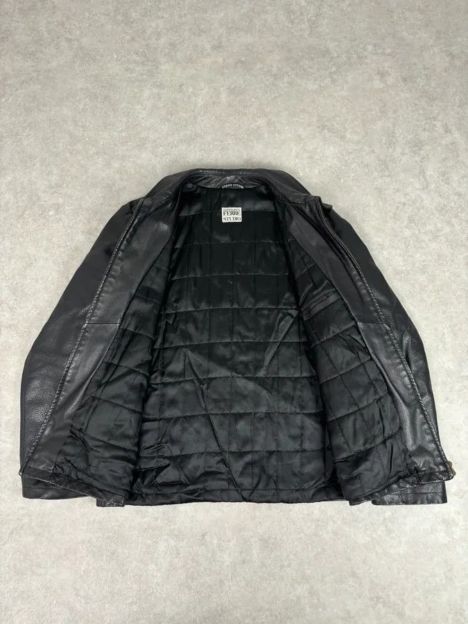 Gianfranco Ferre 1990s Gianfranco Ferré Calfskin Leather Black Jacket Size US M / EU 48-50 / 2 - 7 Thumbnail