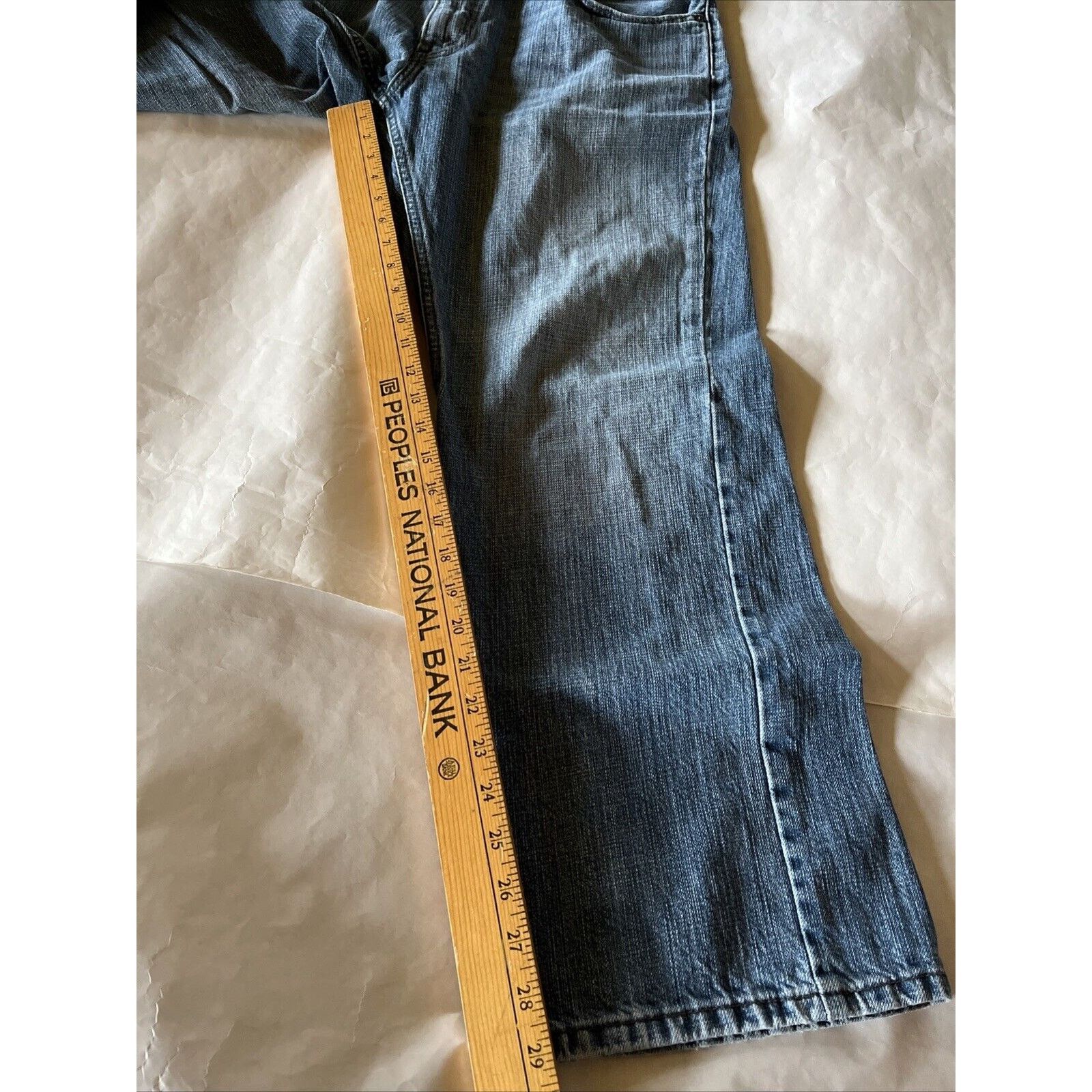 Levi's Levi’s 559 Jeans Mens 38x30 Blue Denim Outdoor Y2K Med Wash Size US 39 - 6 Thumbnail