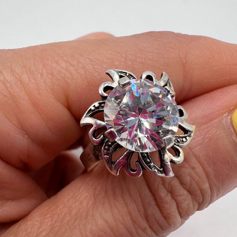 Sterling Silver Vintage 925 Sterling Silver Women's Ring Size 7 Solitaire Size ONE SIZE - 1 Thumbnail
