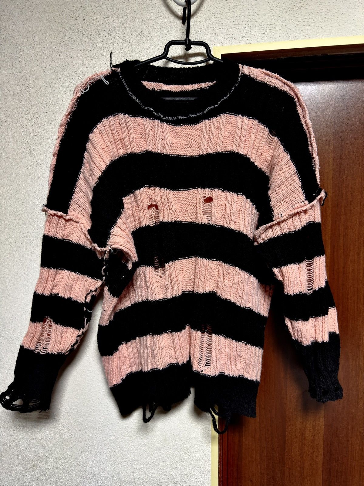 Japanese Brand × Junya Watanabe Vintage Japanese Distressed Junya Watanabe Style Sweater Size US M / EU 48-50 / 2 - 2 Thumbnail