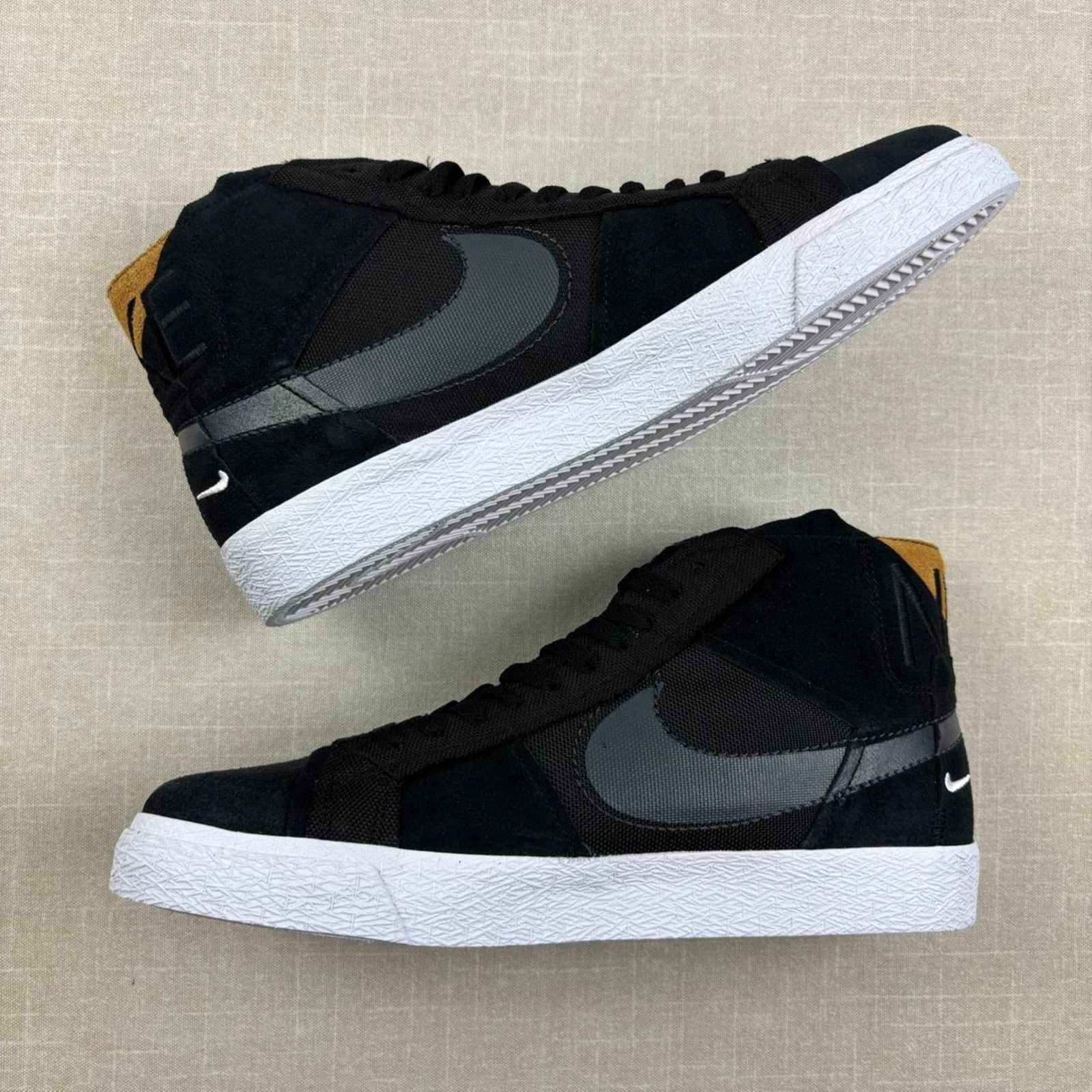 Nike ♣️ 2023 Nike SB Blazer Mid “Black Patchwork” 9.5M Size US 9.5 / EU 42-43 - 4 Thumbnail
