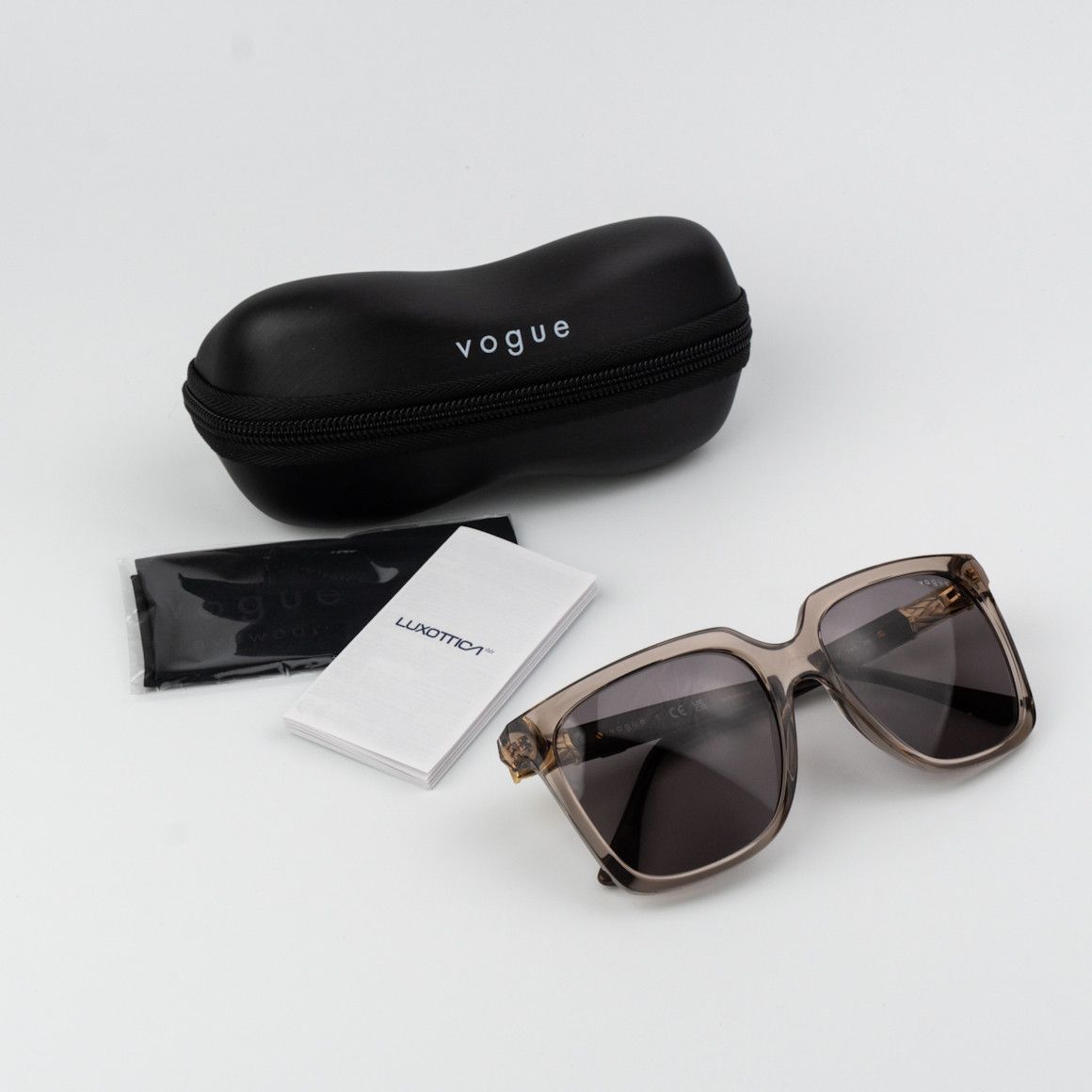 Vogue Vogue Women Sunglasses Square VO5476SB 29407N54 BRAND NEW Size ONE SIZE - 8 Thumbnail