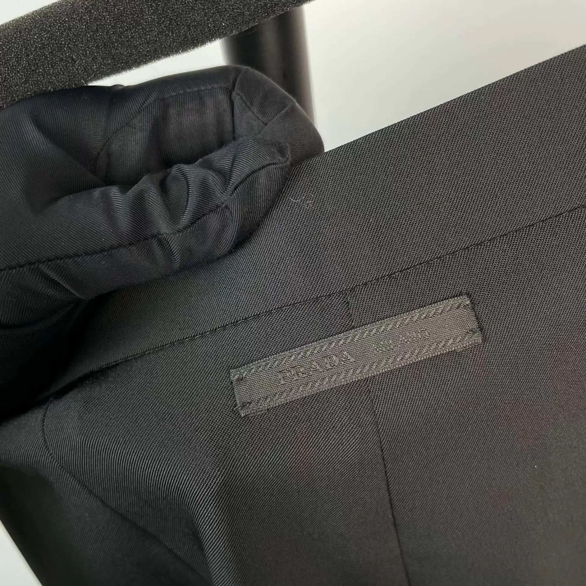 Prada Prada Silk Black Side Zip Pants Size 26" / US 2 / IT 38 - 8 Thumbnail