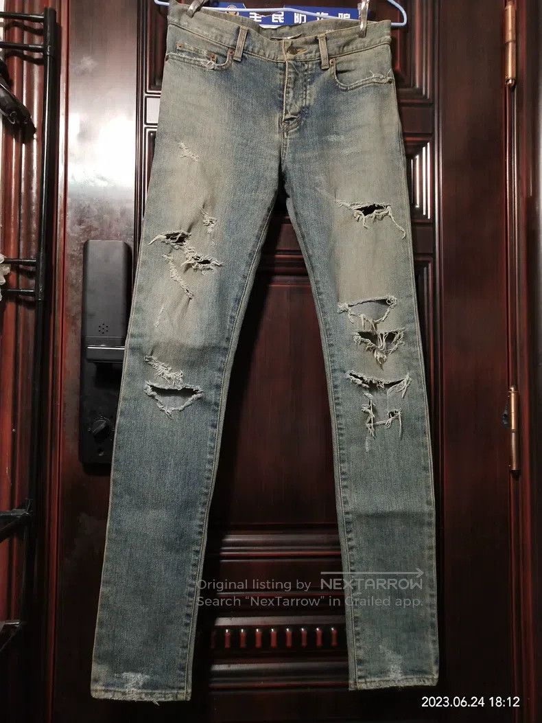 Saint Laurent Paris Saint Laurent Paris Blue three-hole heavy destruction on l Size US 28 / EU 44 - 1 Thumbnail