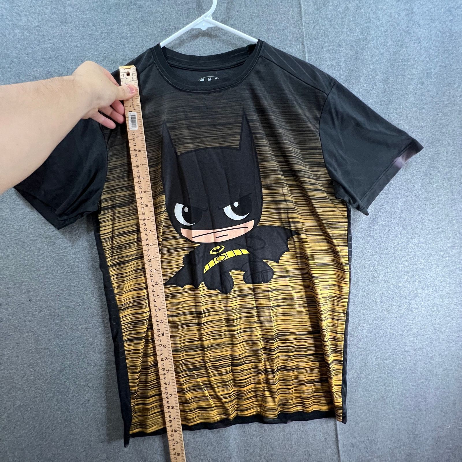 DC Comics Batman Adult Large Black Short Sleeve Casual T Shirt Mens Size US L / EU 52-54 / 3 - 5 Thumbnail