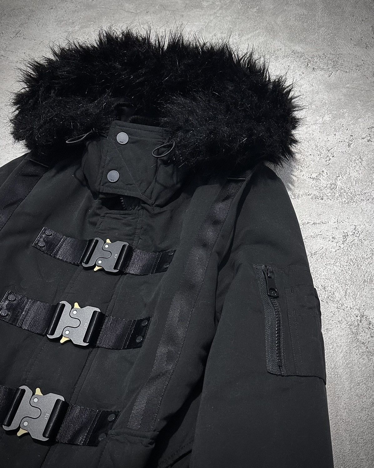Japanese Brand Vkei Sly Faux Fur Hood Jacket Ifsixwasnine Lgb Style Size US S / EU 44-46 / 1 - 6 Thumbnail