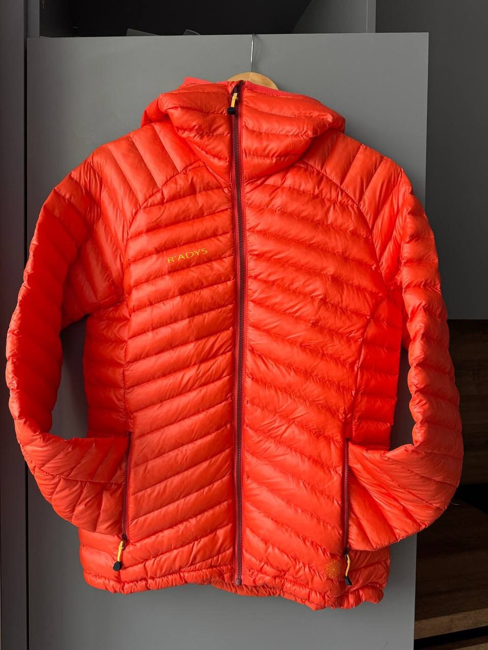 Vintage RRP 350$ R’adys Outdoor Essentials Down Jacket Size US M / EU 48-50 / 2 - 1 Thumbnail