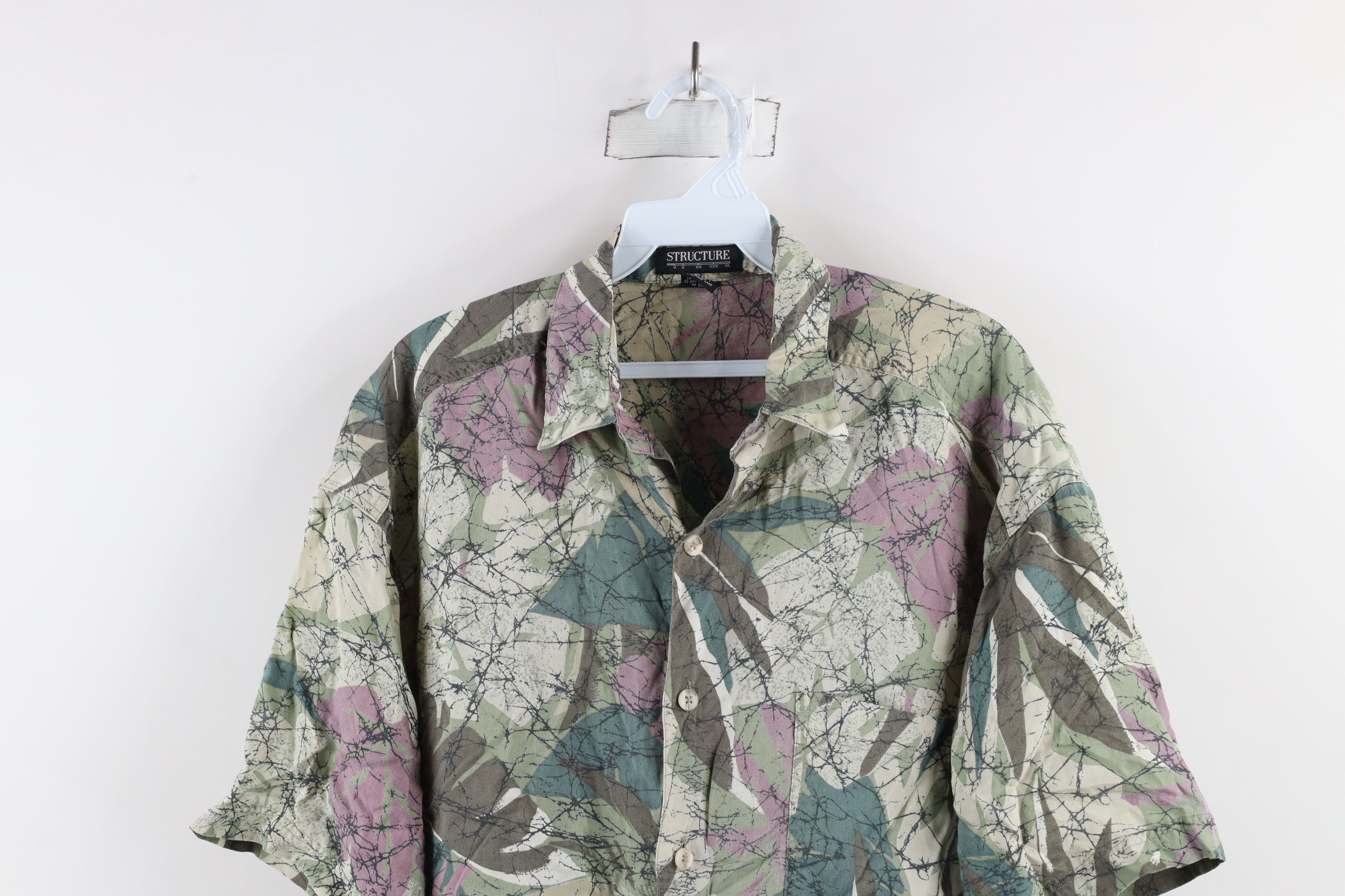 Vintage Vintage 90s Streetwear Abstract Flower Hawaiian Button Shirt Size US M / EU 48-50 / 2 - 2 Thumbnail
