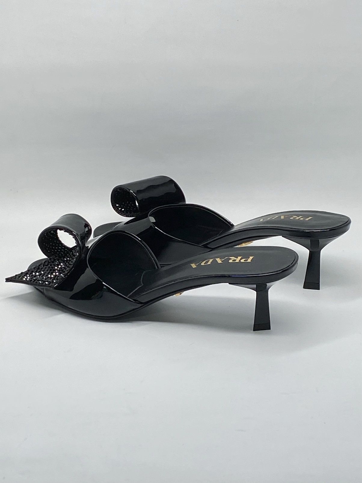 Prada Prada Patent leather Crystal embellished sandals size 38.5 Size US 8.5 / IT 38.5 - 10 Thumbnail