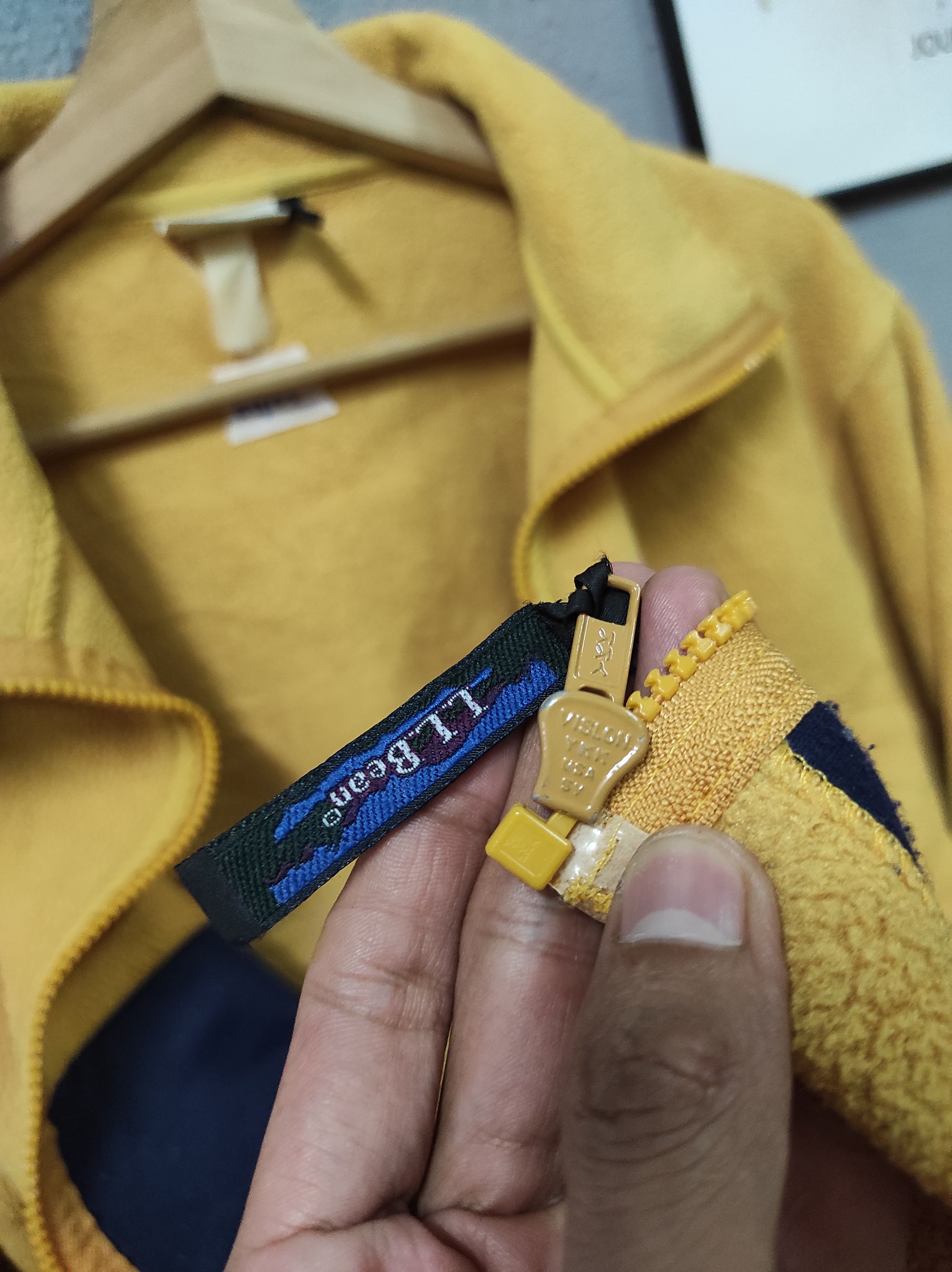 L.L. Bean × Vintage LL BEAN YELLOW JACKET SWEATER FLEECE Size M / US 6-8 / IT 42-44 - 6 Thumbnail