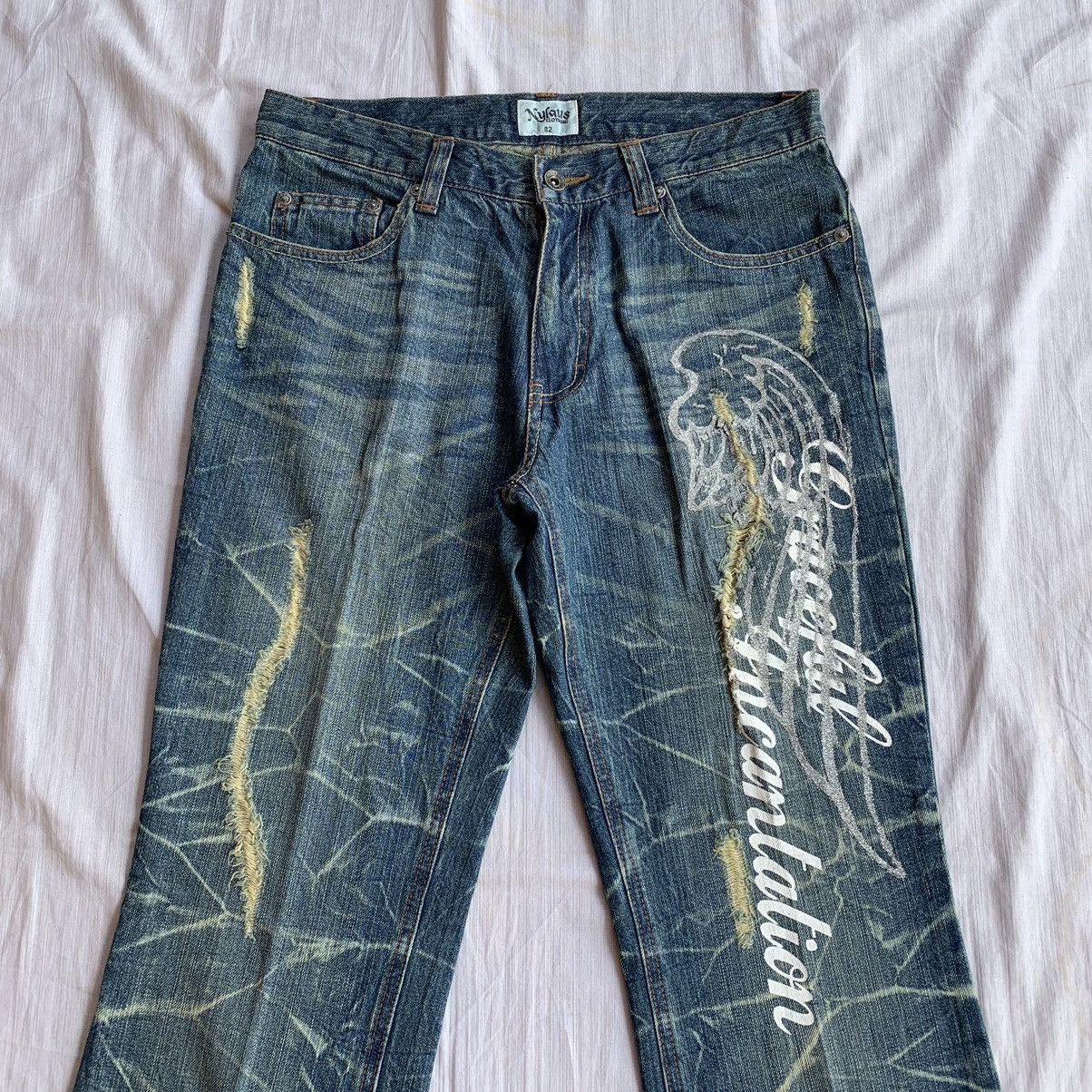 If Six Was Nine × Japanese Brand × Le Grande Bleu (L.G.B.) Nylaus distressed mud wash glitter print flared denim pants Size US 31 - 3 Thumbnail