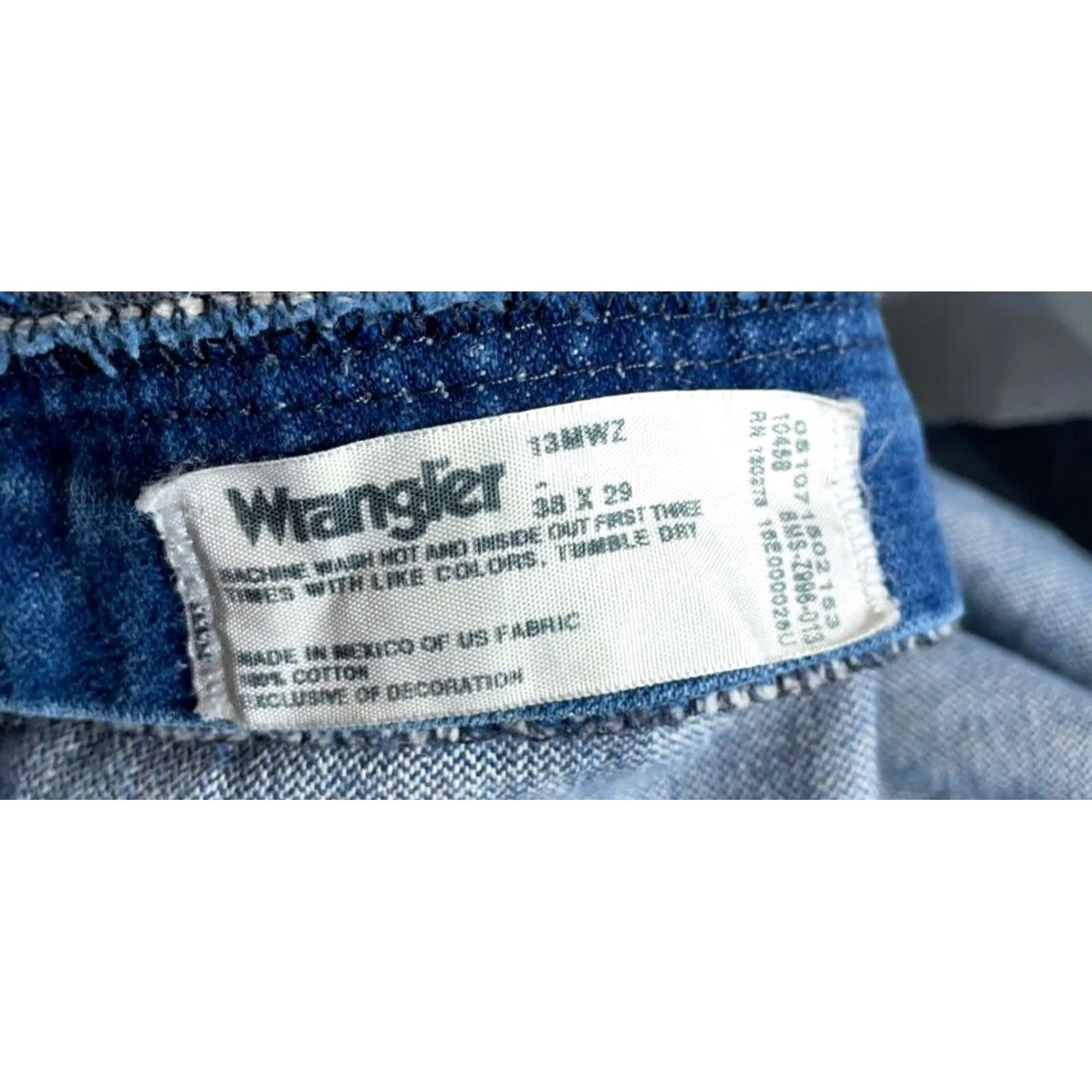 Wrangler VINTAGE Wrangler Cowboy Cut Jeans Men's 36 x 27 Blue Denim 13MWZ 90s Hipster Retro Regular Mens Side Zip Fly 5-Pocket Size US 36 / EU 52 - 3 Thumbnail