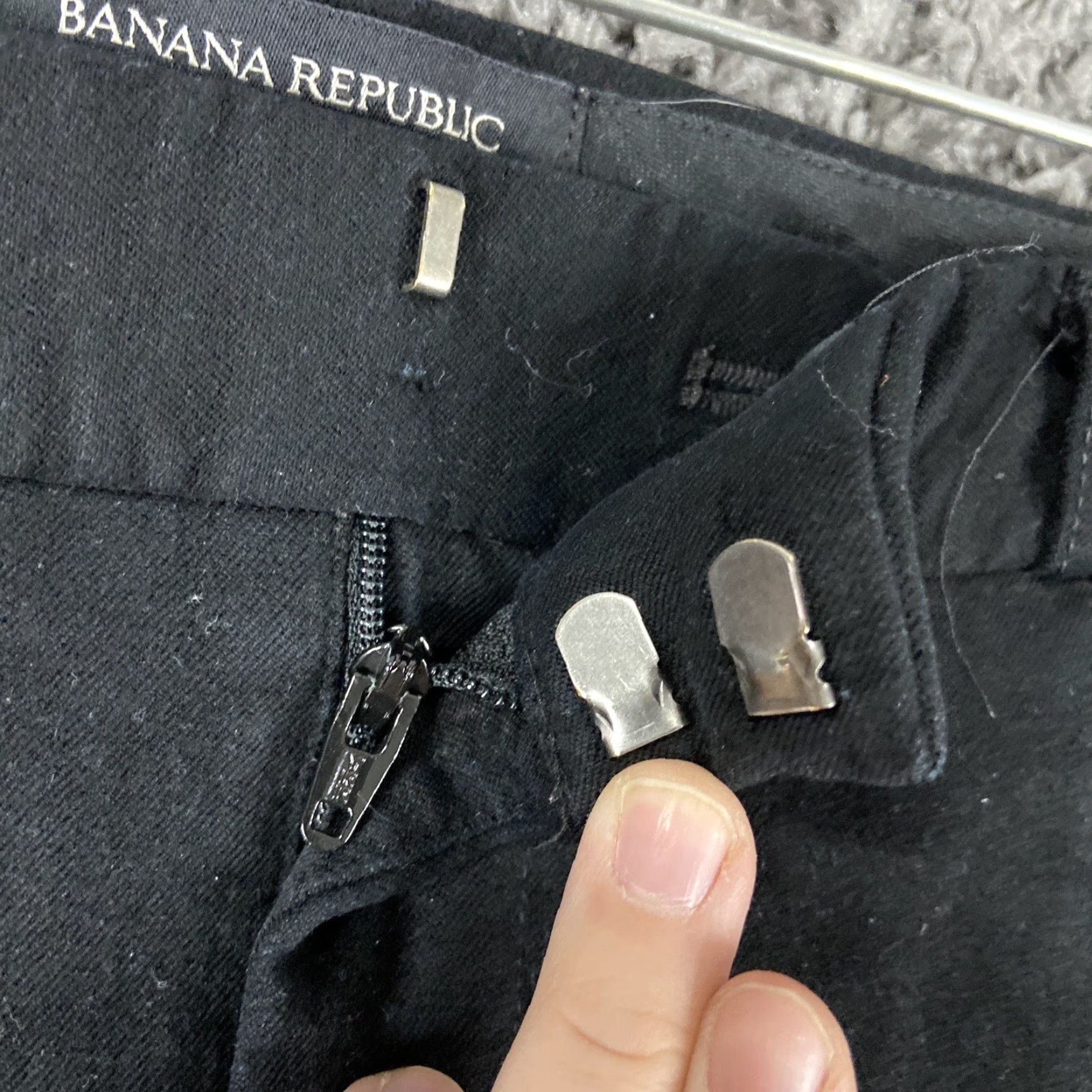 Banana Republic Banana Republic Sloan Fit Black Pants Women’s 6 - Black, Pants, Women, 6, Sloan, Ankle Size 28" / US 6 / IT 42 - 6 Thumbnail
