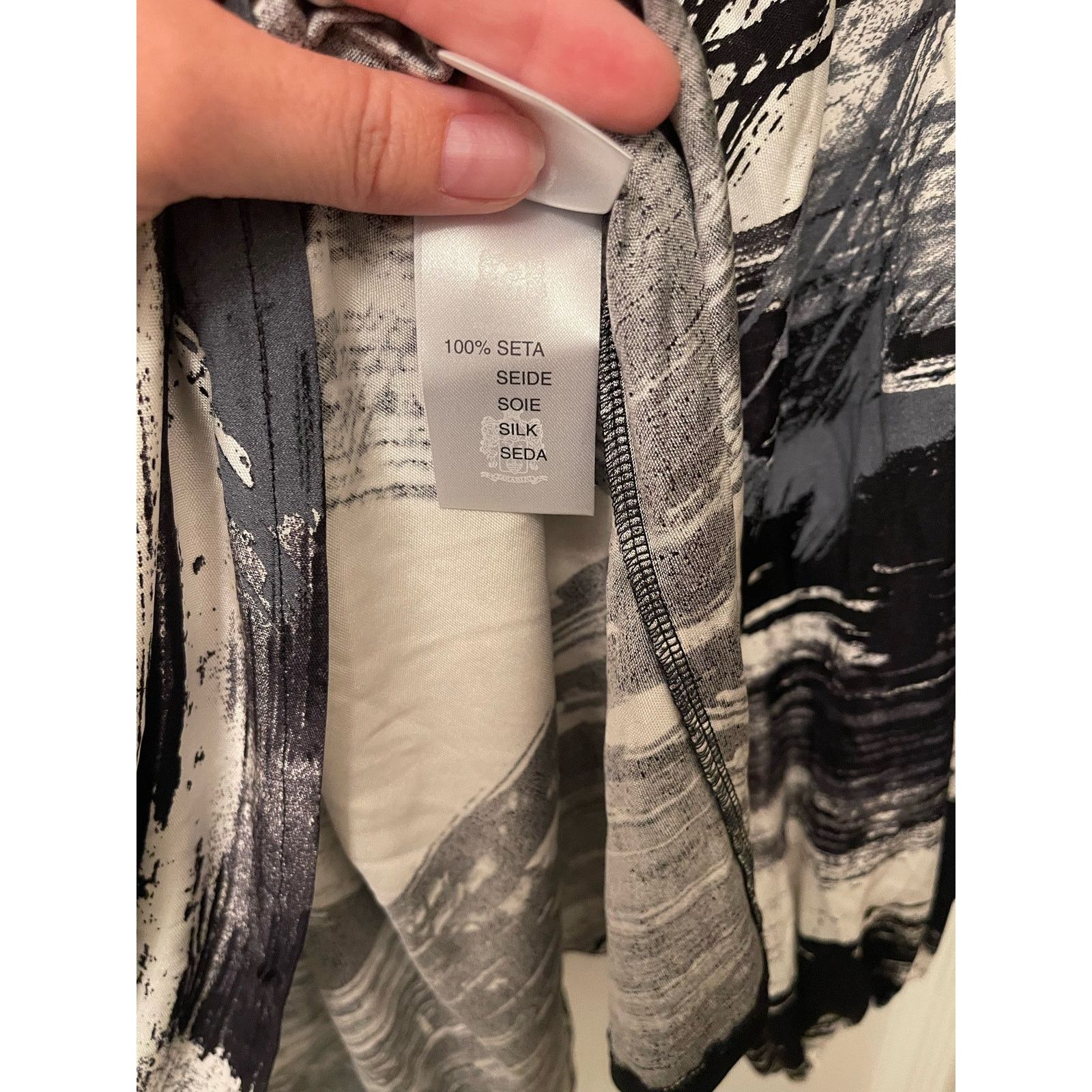 Blumarine Bluemarine Silk Blouse, NWT, Size: 40, MSRP $1,136 Size S / US 4 / IT 40 - 9 Thumbnail