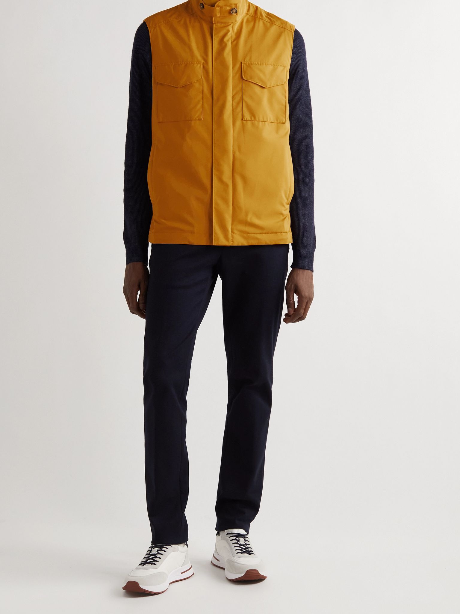Loro Piana o1srvl11e0924 Traveller Vest in Tangerine Size US M / EU 48-50 / 2 - 2 Thumbnail