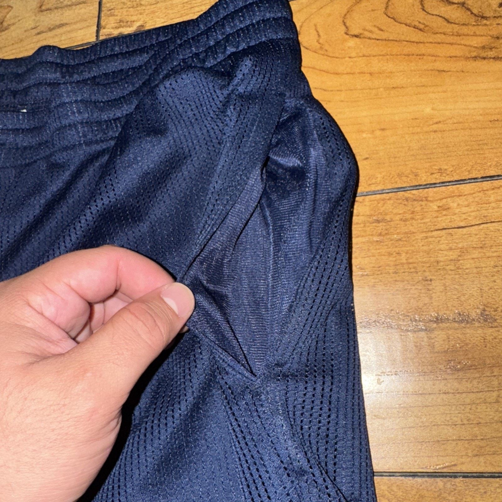 Starter Vintage Starter Athletic Gym Shorts Navy Blue Medium 34x8 Size US 34 / EU 50 - 2 Thumbnail