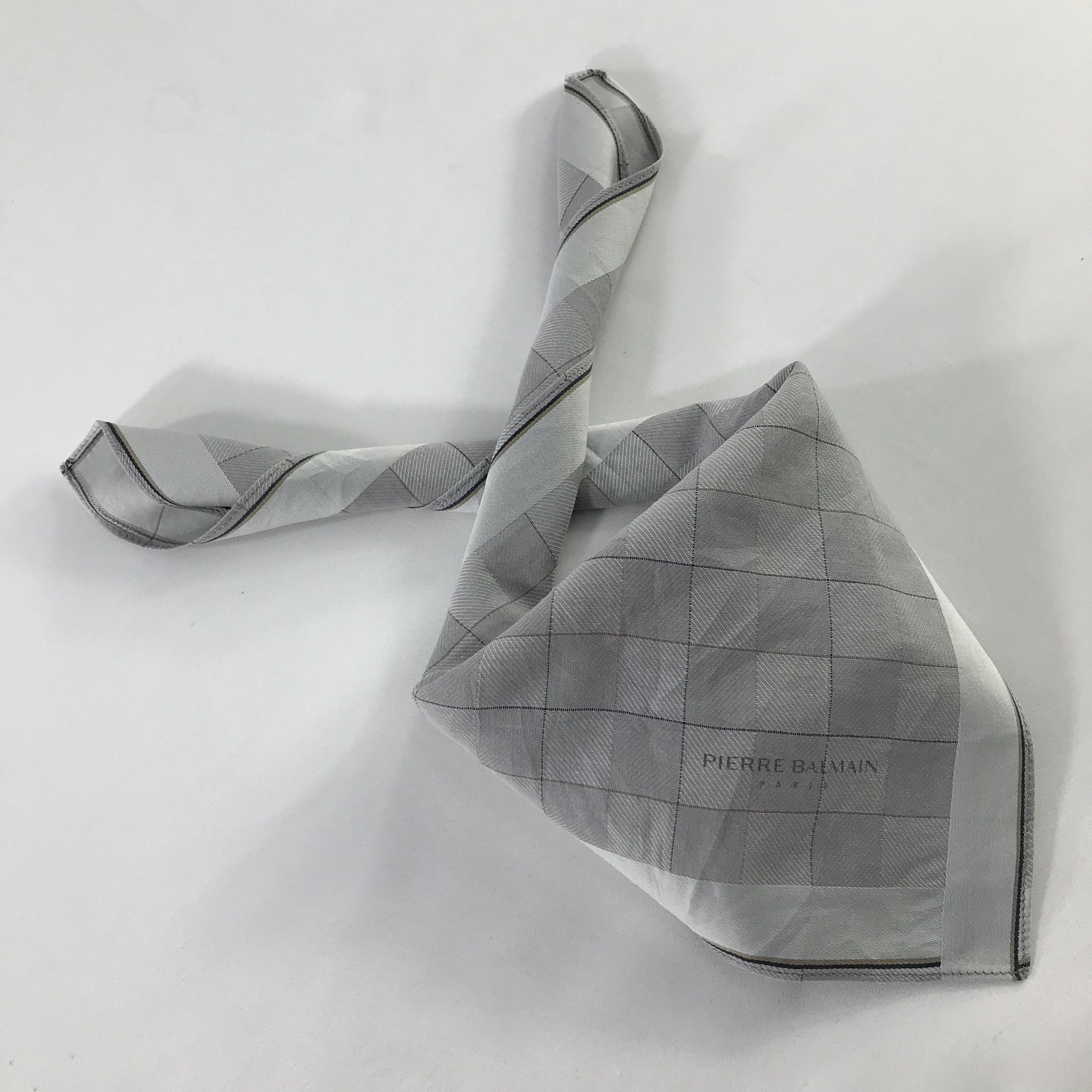 Pierre Balmain × Vintage Pierre Balmain Bandana / Handkerchief / Neckerchief - S1146 Size ONE SIZE - 4 Thumbnail
