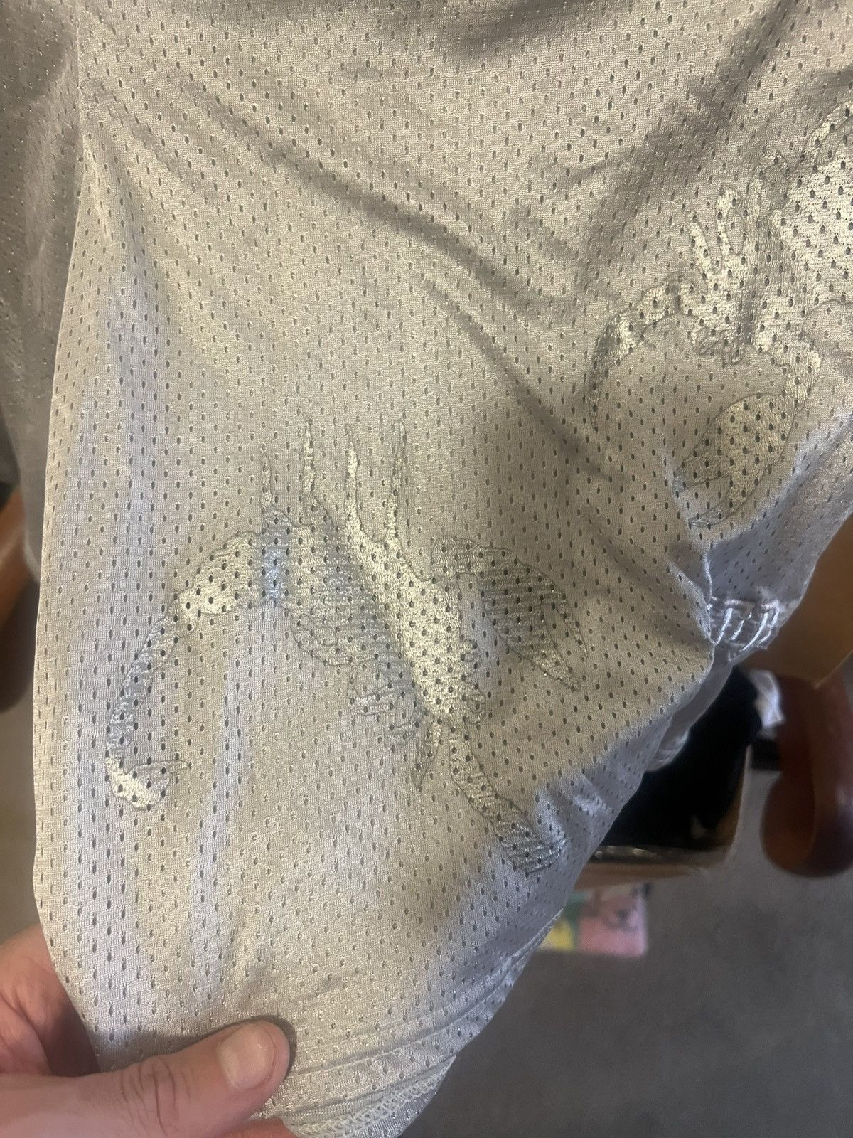Champion 4th Rope Champion Westside Gunn silver shorts medium Size US 30 / EU 46 - 6 Thumbnail