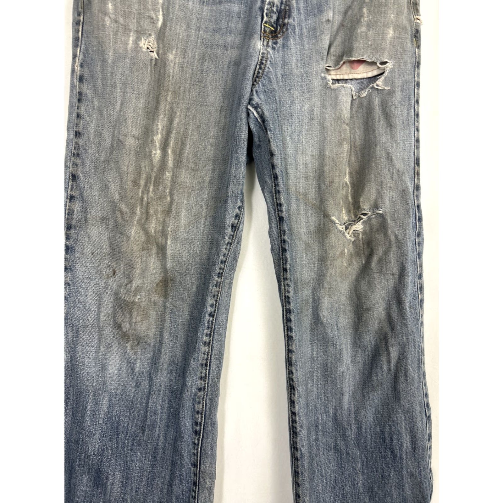 Lucky Brand Lucky Brand Jeans Distressed Medium Wash Straight Leg Relaxed 34x29 Blue Mens Regular Inseam 29 Adults 34 Size 34 Size US 34 / EU 50 - 3 Thumbnail