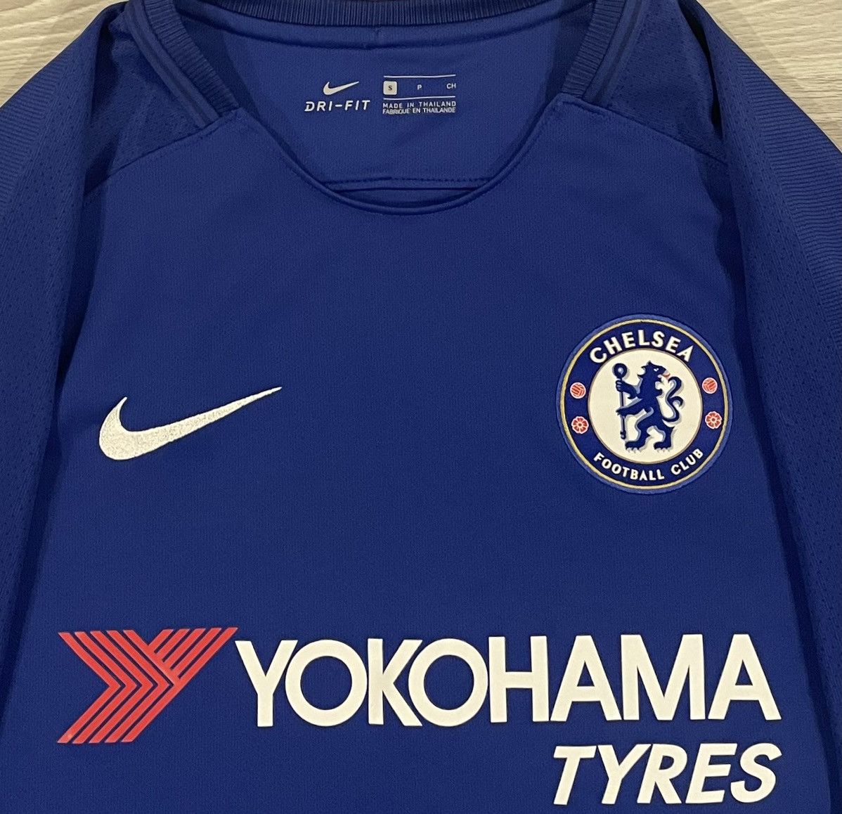 Nike Nike 2017/18 Chelsea FC Soccer Jersey 905513-496 Men’s Small Size US S / EU 44-46 / 1 - 3 Thumbnail