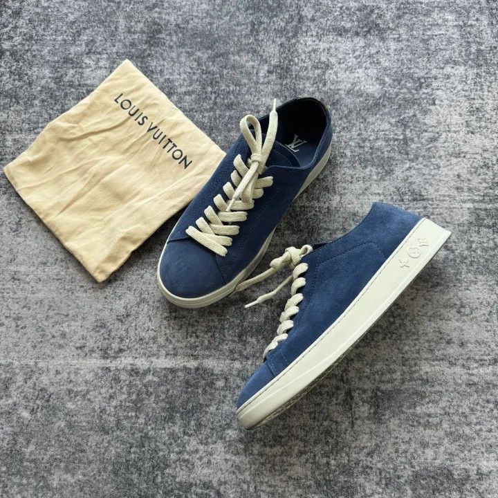 Louis Vuitton Louis Vuitton Blue White Low-Top Sneakers for Men -2508 Size US 10.5 / EU 43-44 - 2 Thumbnail