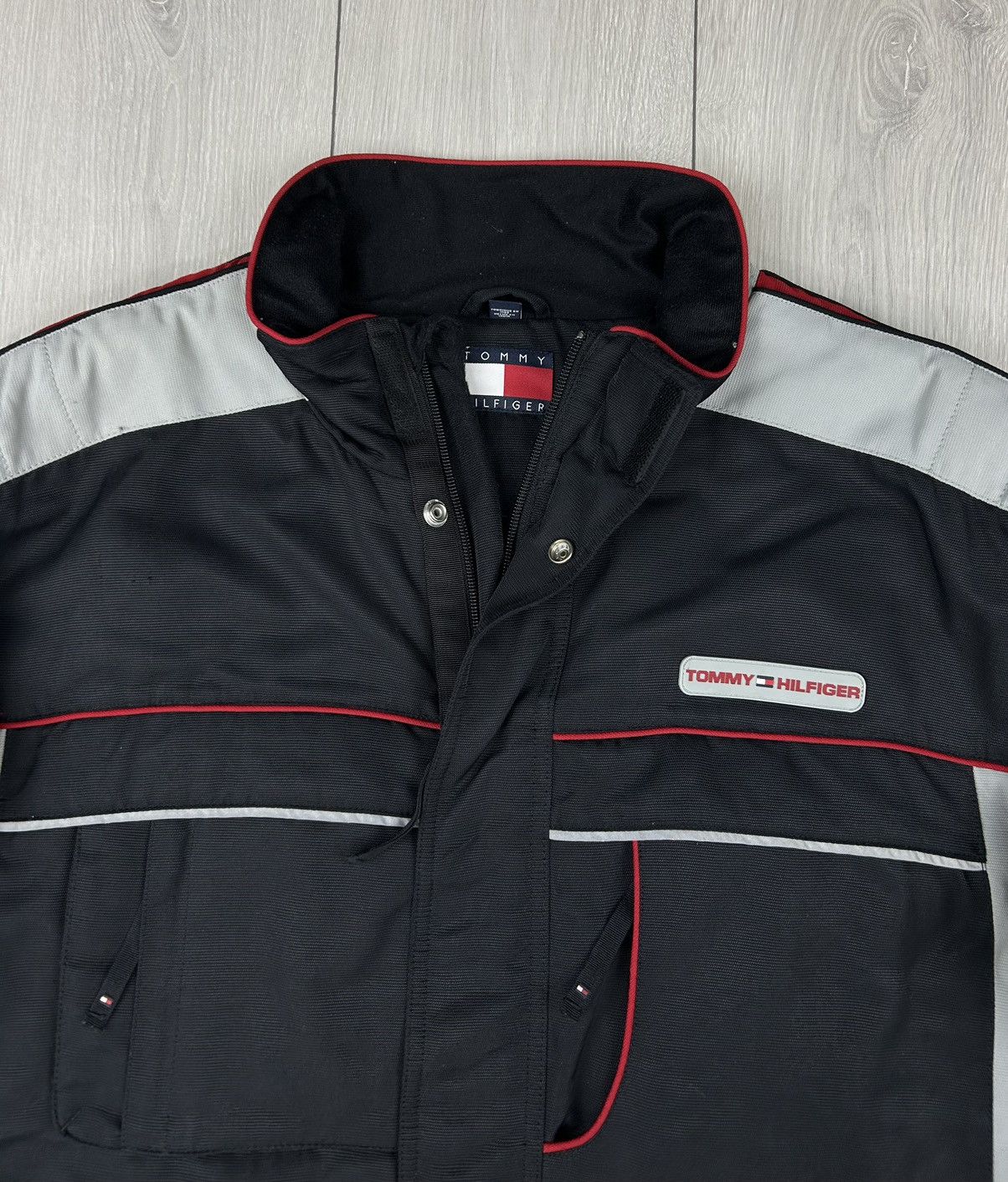 Tommy Hilfiger × Vintage Tommy Hilfiger Vintage Winter Jacket Grey Size XL Size US XL / EU 56 / 4 - 4 Thumbnail