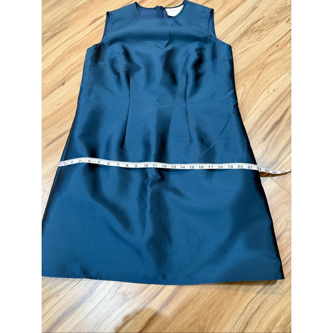 Carolina Herrera CAROLINA HERRERA Silk Gazar Sleeveless Shift Dress size 12 Size XL / US 12-14 / IT 48-50 - 9 Thumbnail
