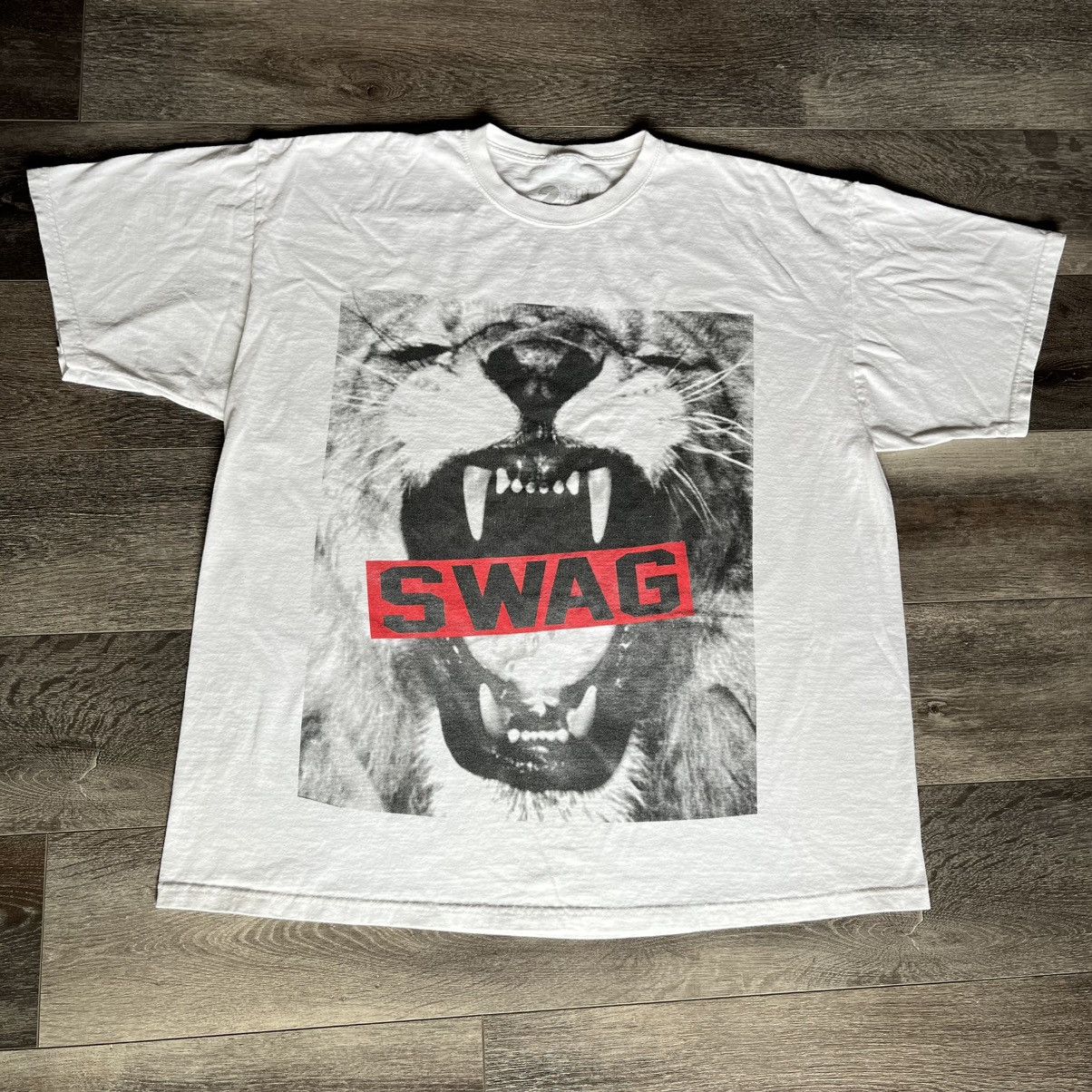 Other × Vintage Vintage 2000s 2 Monkeys Lion Tiger Swag Graphic Box Logo Tee Size US XXL / EU 58 / 5 - 1 Thumbnail