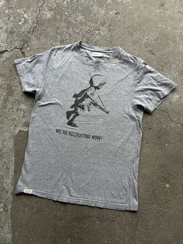Wemoto “We Are Recruiting Now” USA protest army graphic tee Size US M / EU 48-50 / 2 - 1 Thumbnail