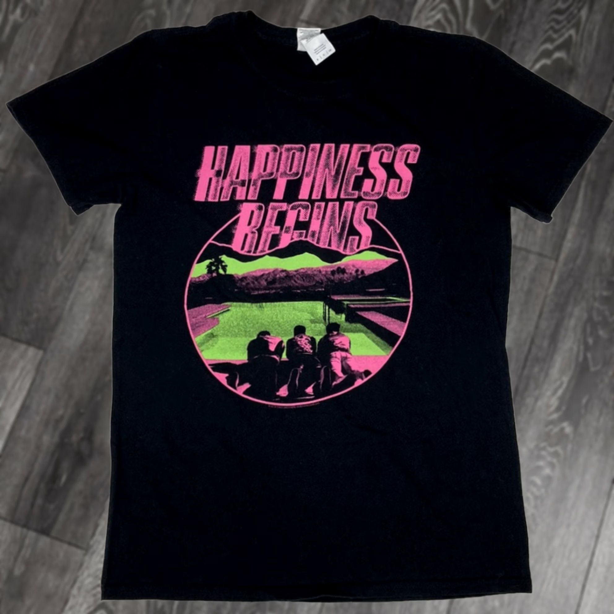 Gildan VINTAGE Jonas Brothers Happiness Begins 2020 Graphic T-shirt Women Small Black Music Shirt Size S / US 4 / IT 40 - 1 Thumbnail