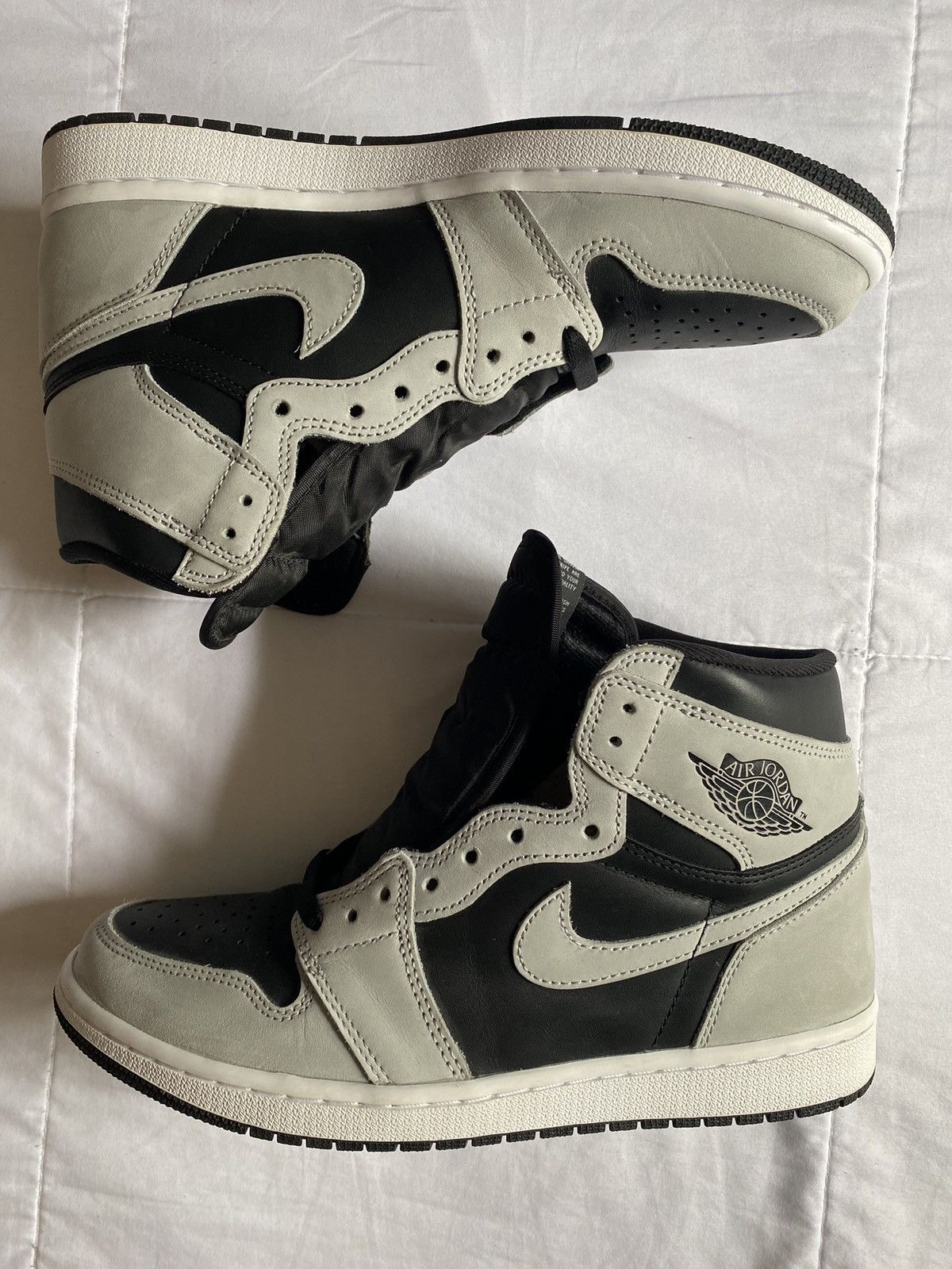 Jordan Brand × Nike Air Jordan 1 Retro High OG Shadow 2.0 Size US 9.5 / EU 42-43 - 1 Thumbnail