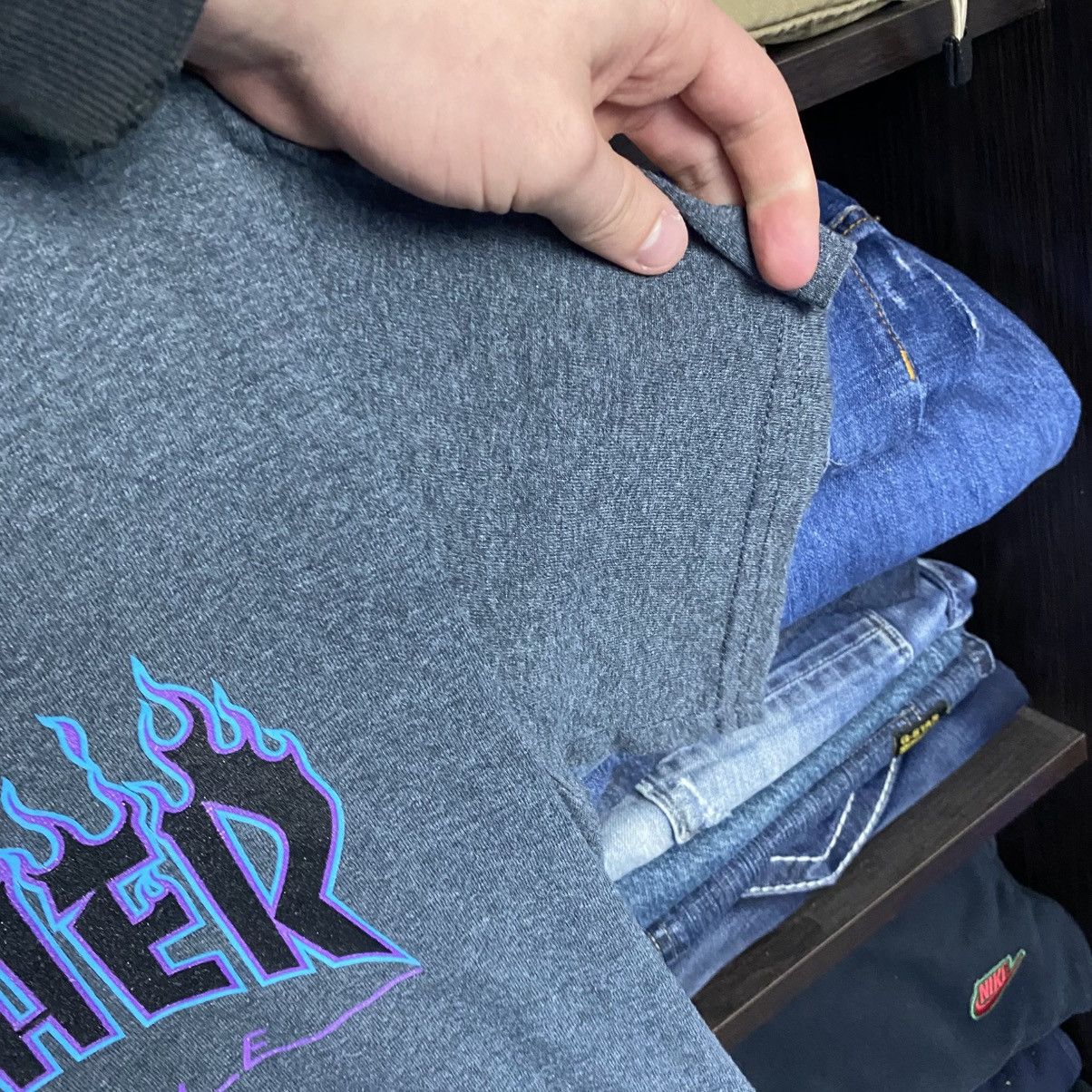 Thrasher Mens Thrasher Big Fire logo y2k skategang tee size S Size US S / EU 44-46 / 1 - 6 Thumbnail