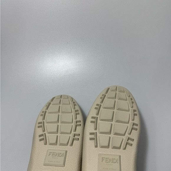 Fendi Fendi O’Lock Monogram-Panel Leather Driving Loafers White Si Size US 11 / EU 44 - 8 Thumbnail