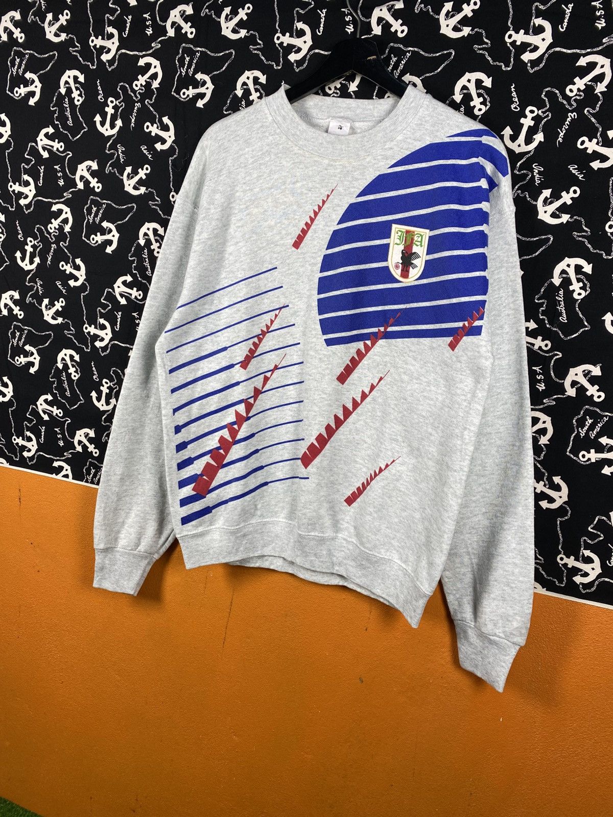Vintage Vintage Japan FA JFA Graphic Sweatshirt Grey Crewneck Size US L / EU 52-54 / 3 - 4 Thumbnail