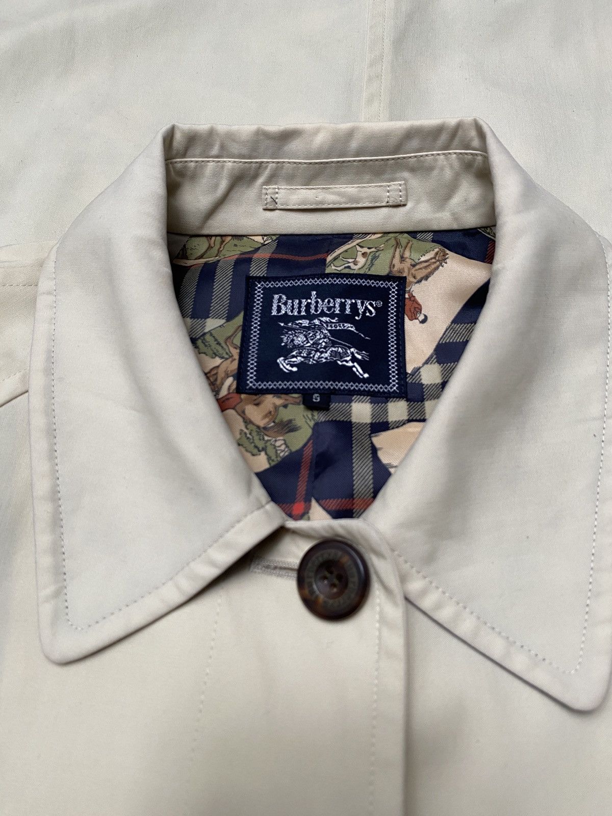 Burberry × Designer × Vintage Vintage Brand Burberrys Trench Coat 1990s Size US M / EU 48-50 / 2 - 7 Thumbnail
