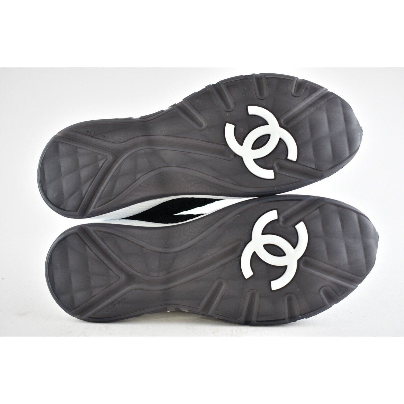 Chanel Chanel 21B Mens Logo Lace Up Mid Top Trainer Sneaker 44 11 Size US 11 / EU 44 - 12 Thumbnail