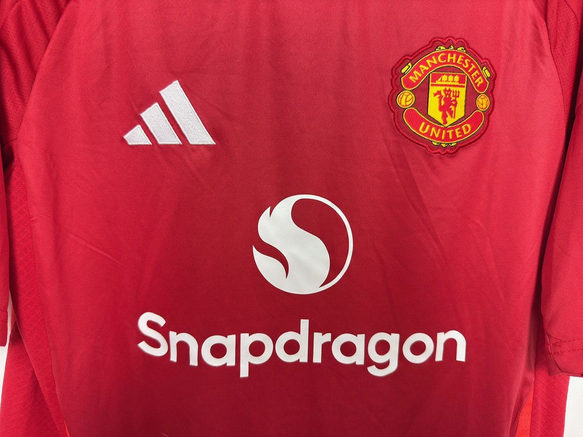 Adidas Manchester United 2024/2025 Home Football Shirt Adidas Size US L / EU 52-54 / 3 - 3 Thumbnail
