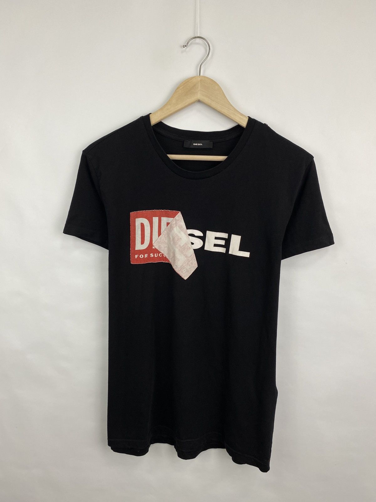 Diesel 🇺🇸 Y2K Diesel Box Logo T-Shirt Retro Rare Hype Size US L / EU 52-54 / 3 - 3 Thumbnail