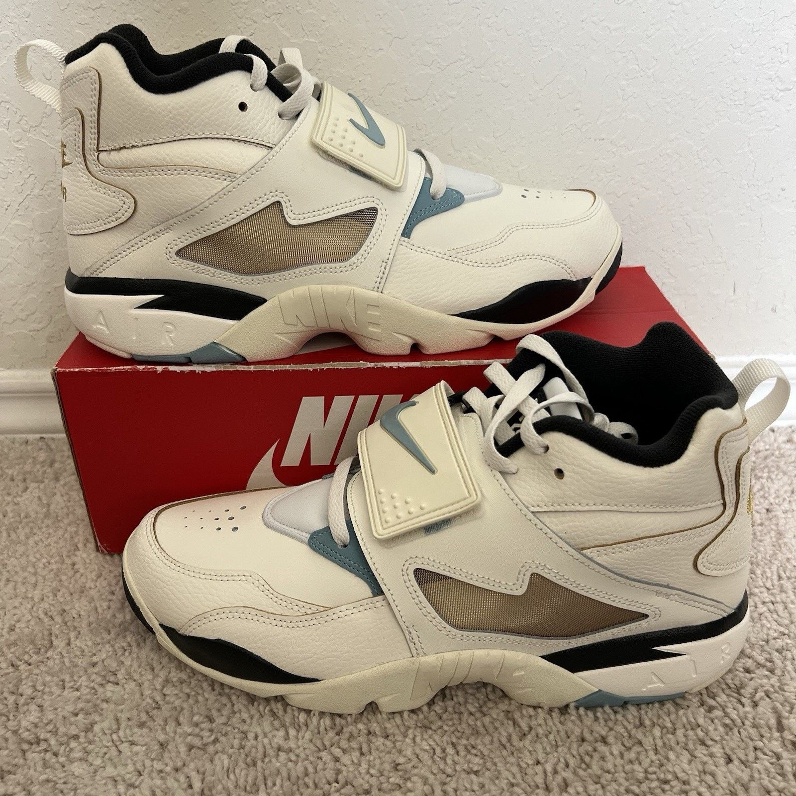 Nike Nike Air Diamond Turf Must Be The Money Sail Coconut Size 11 Size US 11 / EU 44 - 1 Thumbnail