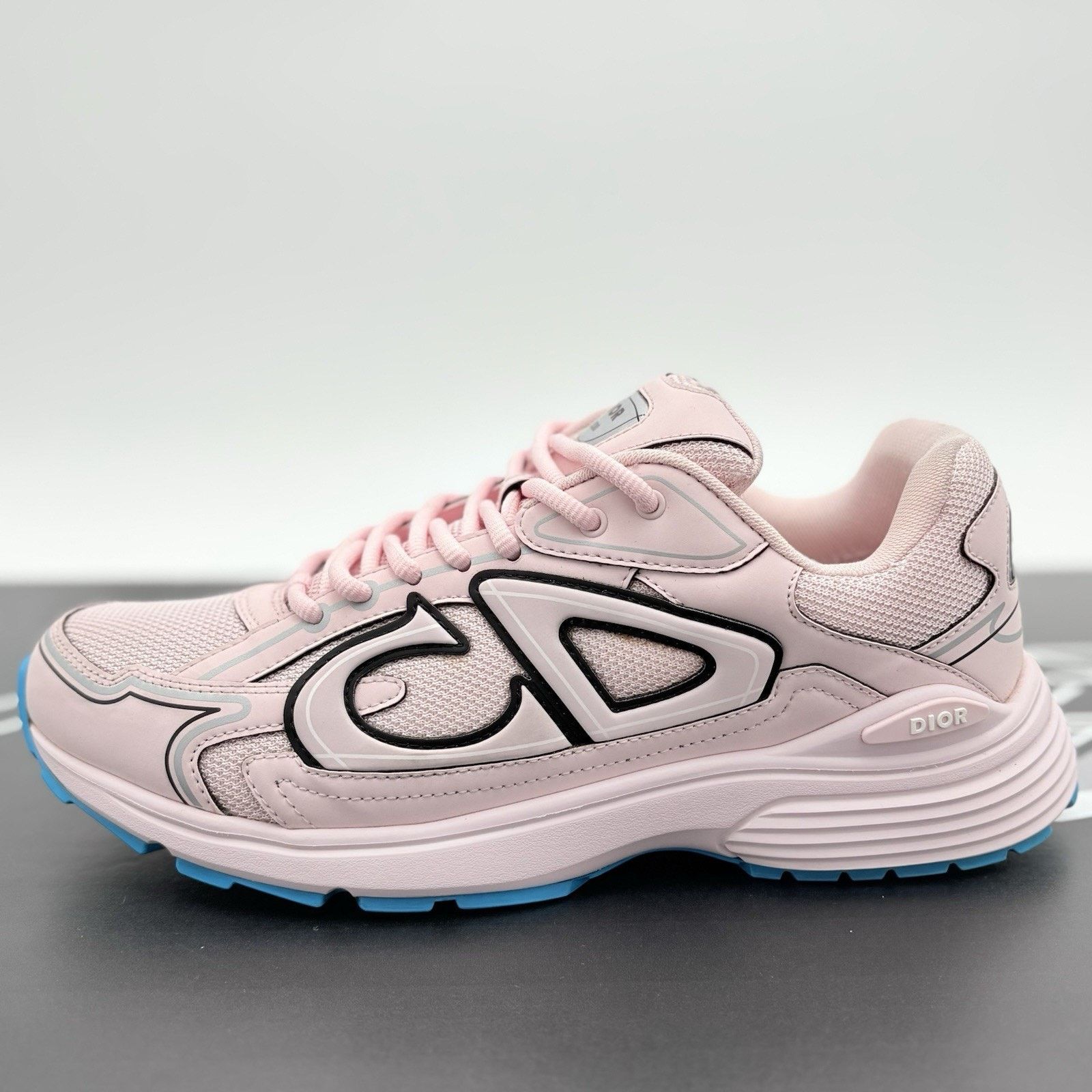 Dior Dior B30 Reflective ' Pale Pink Blue ' | GREAT CONDITION! Size US 8 / EU 41 - 8 Thumbnail