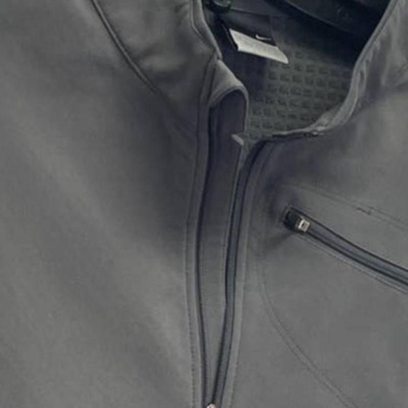Nike Nike Sphere Thermal Mens Small Athletic Pullover w Pockets Size US S / EU 44-46 / 1 - 2 Thumbnail