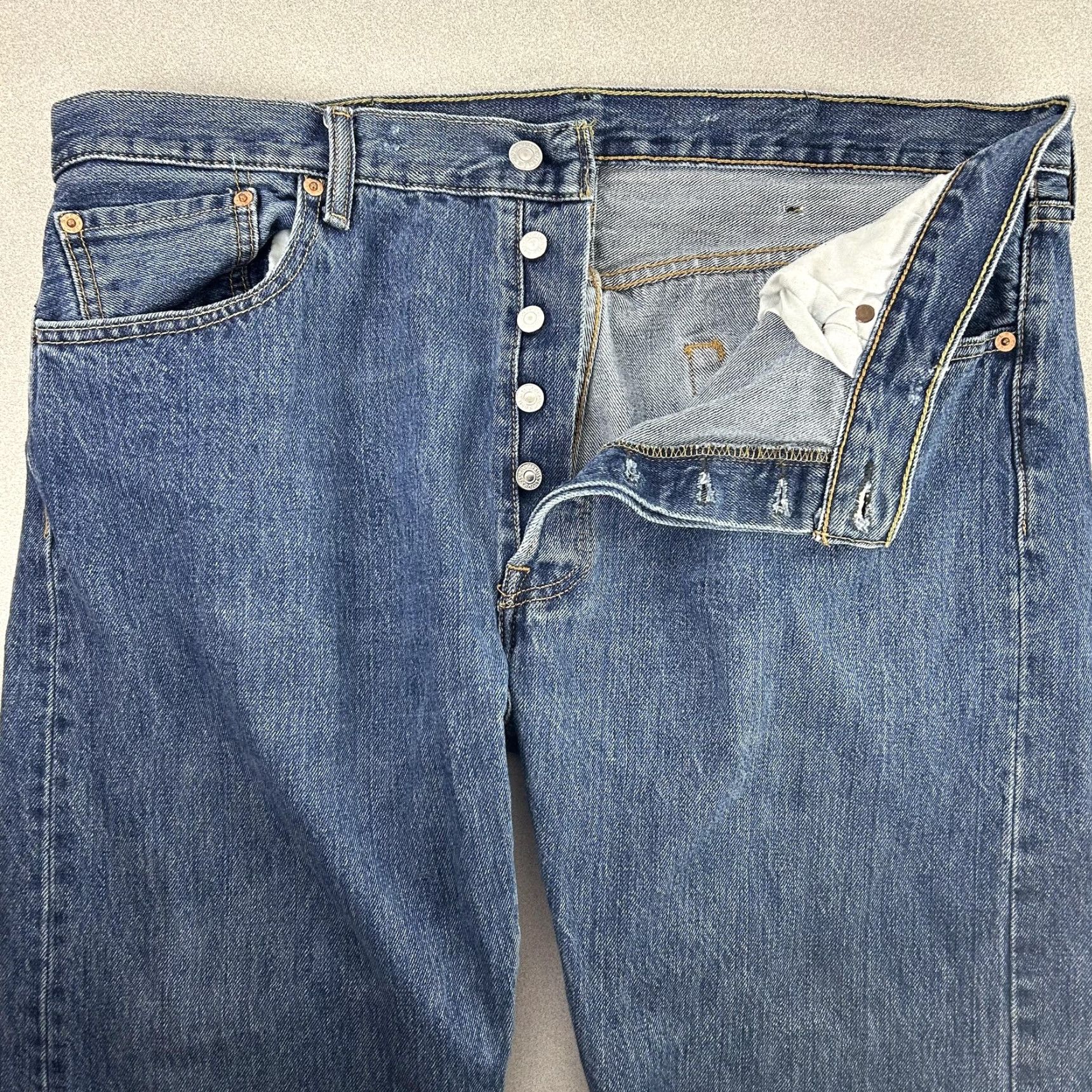 Levi's Levi's 501 Jeans Mens 38x33 Blue Button Fly Straight Leg Denim Regular Fit Vintage No Size US 38 / EU 54 - 3 Thumbnail