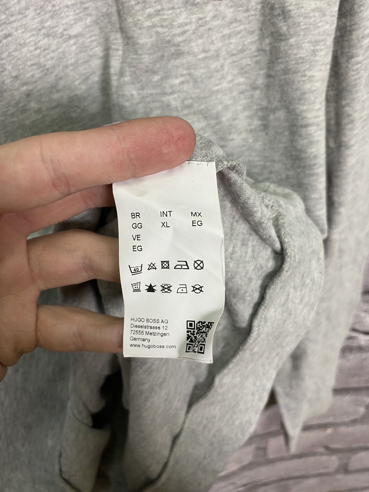 Hugo Boss Vintage rare long sleeve Hugo Boss big logo sweatshirt y2k Size US XL / EU 56 / 4 - 8 Thumbnail