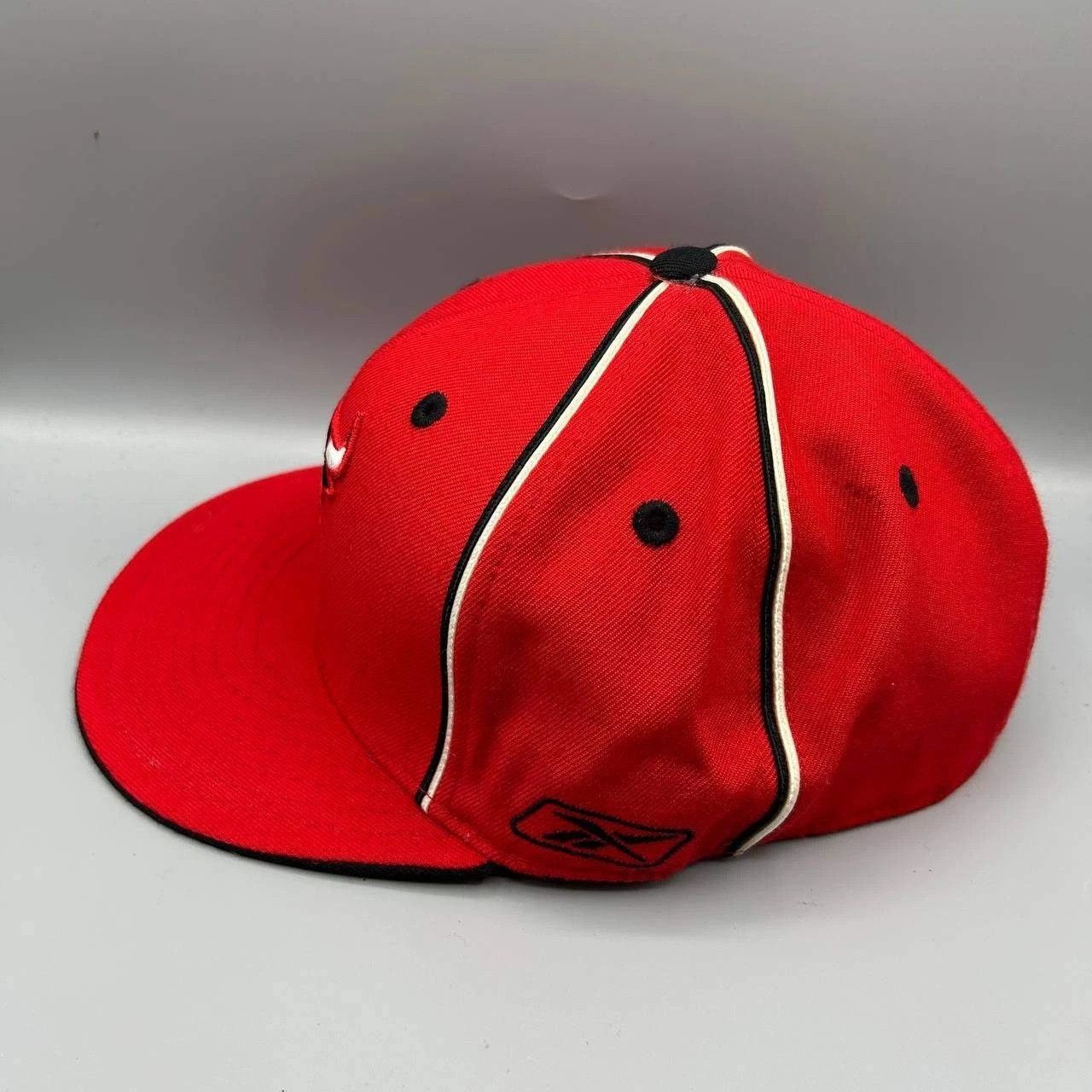 Reebok Chicago Bulls Hat 7 3/8 NBA Hardwood Classics Fitted Wool Size ONE SIZE - 6 Thumbnail